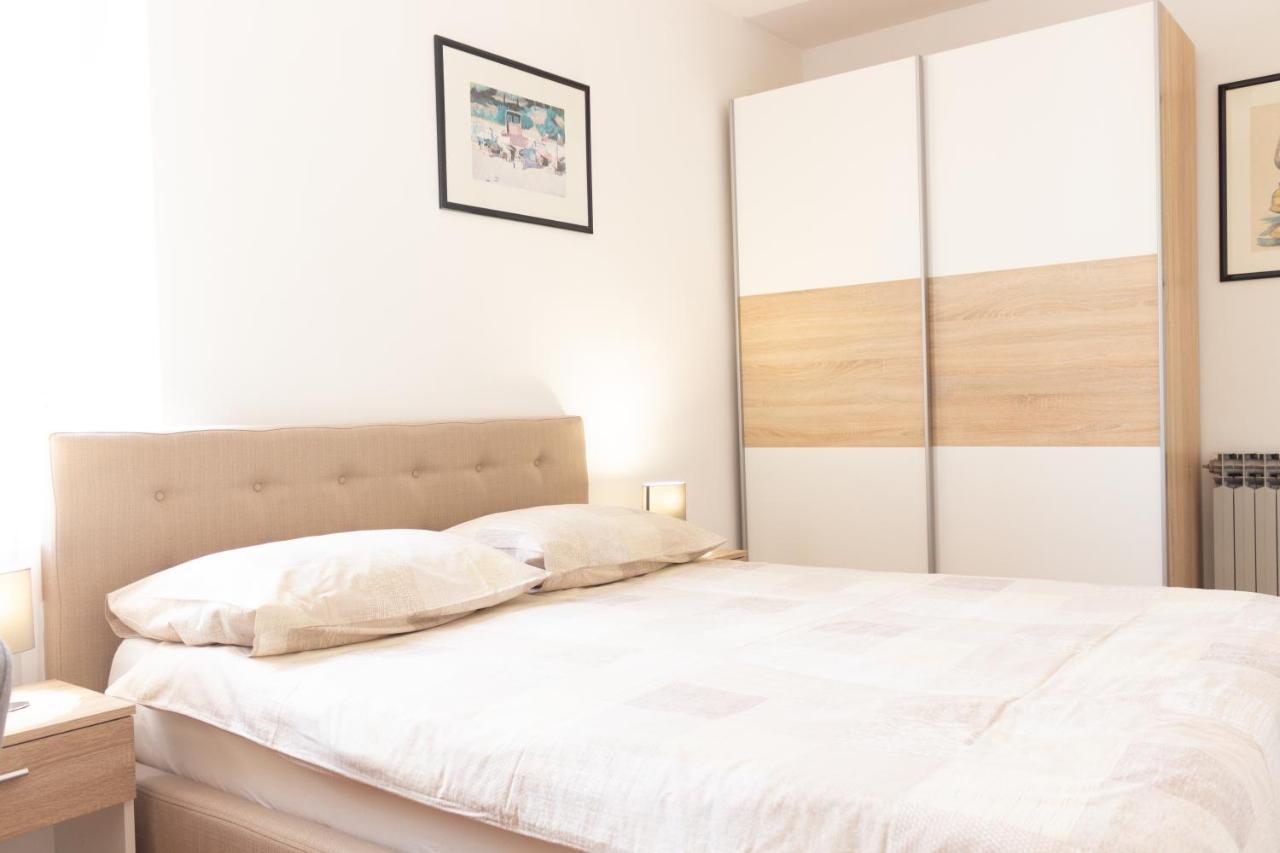Apartment Centener Rovigno Esterno foto