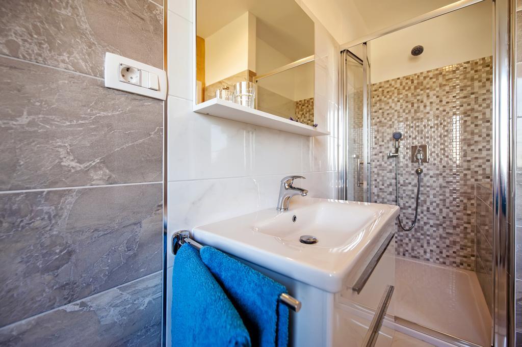 Apartment Centener Rovigno Esterno foto