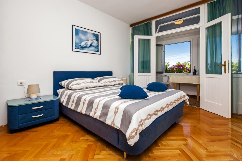 Apartment Centener Rovigno Esterno foto