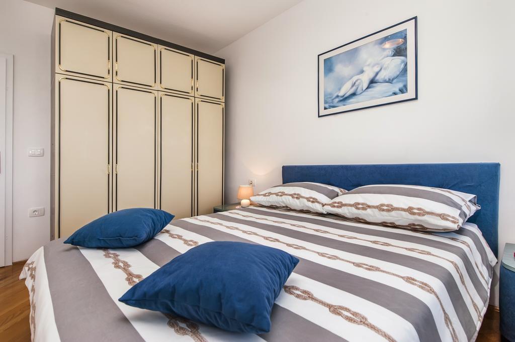 Apartment Centener Rovigno Esterno foto