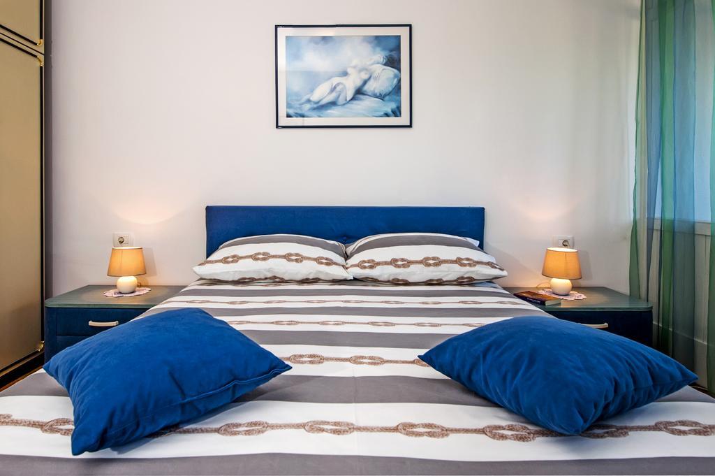 Apartment Centener Rovigno Esterno foto